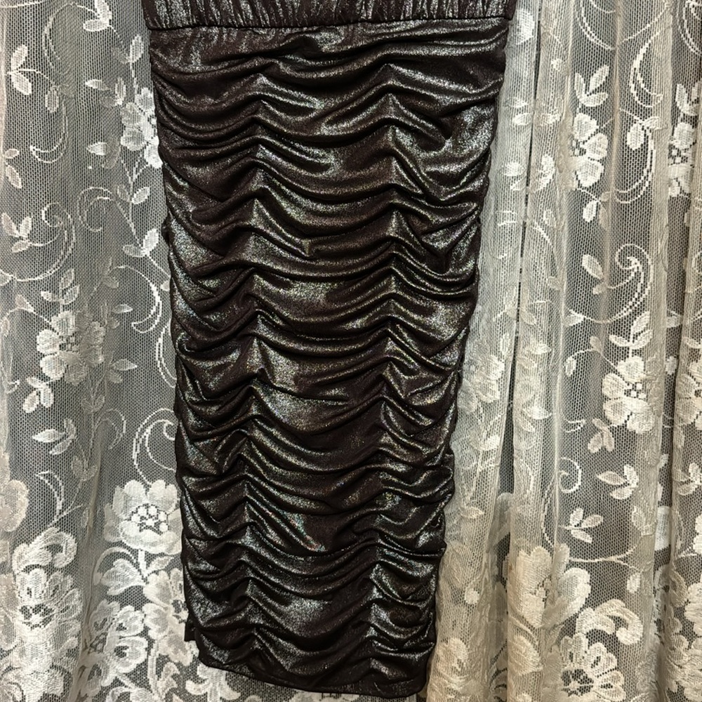 Alice and Olivia size small deep purple shimmer dress - Picture 2 of 5